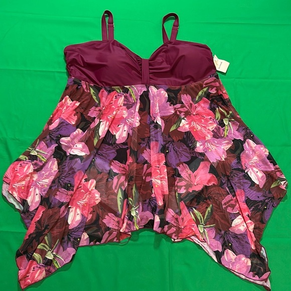 BloomChic Plus Size Floral Patchwork Tummy Control Ruched Swim Dress 4XL us 26 - Picture 4 of 5